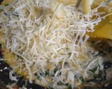 A picture of step 3 of Cheese- Paneer ghotala dosa.