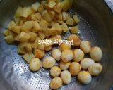 Foto langkah ke 2 dari resep Sambal goreng kentang telur puyuh.