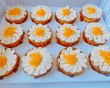 Hình bước làm 7 của món Bông lan trứng muối|Salted egg cupcake🥚🧁🌼