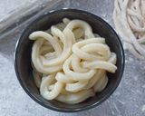 Foto langkah ke 8 dari resep Udon Homemade ✅.