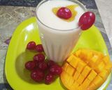 A picture of step 4 of Mango Smoothie.