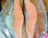 Foto del paso 2 de la receta: Gravlax de salmón