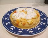 Foto del paso 4 de la receta Masa de harina de maíz y queso feta con huevos mollete