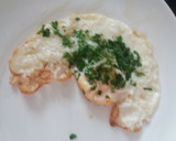 Foto del paso 2 de la receta: Huevo frito con cilantro