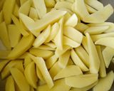 A picture of step 1 of Home made chips.