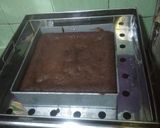 Foto langkah ke 6 dari resep Brownies Coklat Kukus.