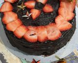 चॉकलेट स्ट्रॉबेरी केक (Chocolate strawberry cake recipe in Hindi) रेसिपी चरण 11 फोटो
