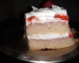 A picture of step 6 of Eggless Strawberry Cake.