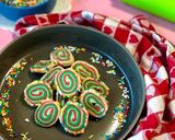 A picture of step 5 of Pinwheel Cookies.