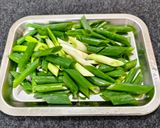 蔥燒豆腐炒蛋(簡單料理）的食譜步驟3照片