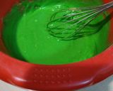 Foto langkah ke 1 dari resep Pandan Chiffon Cake.