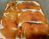 Foto del paso 8 de la receta Brazo salado relleno de crema de queso y salmón ahumado