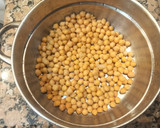 Foto del paso 1 de la receta: Garbanzos Ricos con vegetales de andar por casa