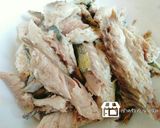 รูปขั้นตอนการทำที่ 1 ของ ยำมะม่วงปลาทูลัง