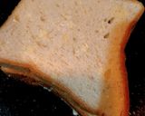 A picture of step 7 of 20 minutes Spinach Corn Sandwich.