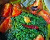 A picture of step 2 of Rani Palak Paneer.