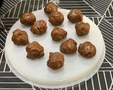 A picture of step 5 of Soft Chocolate Cookies with Mochi filling.