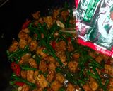 Foto langkah ke 6 dari resep Tumis Tempe & Kacang Panjang 🫛.