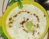 A picture of step 2 of Oats paratha with cucumber raita.