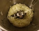 Foto del paso 1 de la receta: Bechamel de calabacín (Monsieur Cuisine Connect)