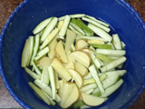 પરવળ બટાકા નું શાક (Parvar Bataka Shak Recipe In Gujarati)