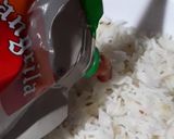 A picture of step 2 of Rice balls.