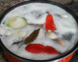Foto del paso 13 de la receta: Alubias blancas con ventresca de aguja pala marinada