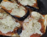 Foto del paso 4 de la receta: Berenjenas a la pizza🍆🧀🥯🍅🥙