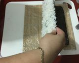 Foto del paso 21 de la receta: Norimaky (rollo con el alga cubriéndolo) y uramaky (con el alga por dentro) - Sushi