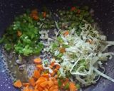 A picture of step 2 of Mixed Veggies in Cooked Rice.