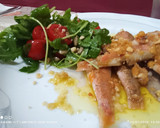 Foto del paso 3 de la receta: Salmonetes a la plancha con picada de almendra picante