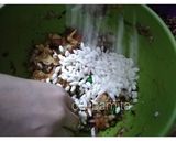 A picture of step 8 of Bhel Puri (Oil bhel).