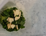 Foto del paso 3 de la receta: Tagliatelli al pesto rojo