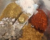 A picture of step 5 of Panipuri kurmura.
