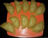 Foto langkah ke 5 dari resep Pastel isi bihun sayur.