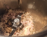 Foto del paso 1 de la receta: Risotto de champiñones y pechuga de pavo Thermomix