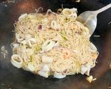 黃金蝦XO醬海鮮炒麵的食譜步驟3照片