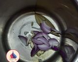 A picture of step 1 of Purple cabbage Soup.