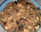 Foto langkah ke 5 dari resep Bihun Seafood Jamur Kuping.