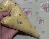Foto langkah ke 6 dari resep Muffin Pisang Chocochips.