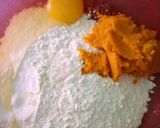 Foto langkah ke 2 dari resep Donat Ubi Kuning 😋.