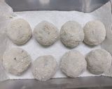 A picture of step 3 of Cheese Potato Balls.