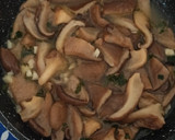 Foto del paso 4 de la receta: 🍄Setas de ostra (pleurotus ostreaus)
