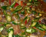 Foto langkah ke 2 dari resep Oseng kerang kali cabe ijo alias bedok.