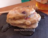 Φωτογραφία βήματος 11 της συνταγής Pancakes με μύρτιλα και σμέουρα 🥞🫐