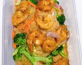 Hình bước làm 6 của món 🦐🦐Miến Xào Tôm 🦐🦐