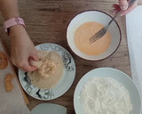Foto del paso 4 de la receta: Aros de pollo fritos