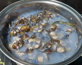 Foto langkah ke 2 dari resep 34. Kerang saos tomat.