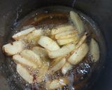 A picture of step 3 of Chicken white malai biryani.