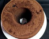 Foto langkah ke 10 dari resep 122. Choco BlackForest Chiffon Cake|oven listrik|.